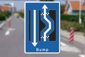 E16.3.22 Dobbelt forsætning højre-venstre med bump Seri Q Sign