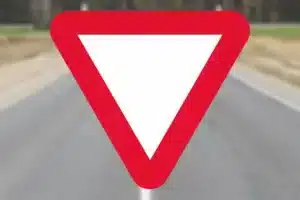 Seri Q Sign B11-Ubetinget-vigepligt