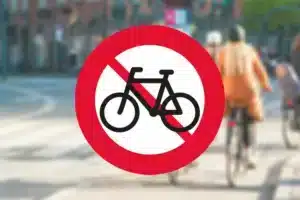 Seri Q Sign C25-1-Cykel-og-lille-knallert-forbudt