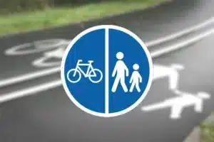Seri Q Sign D26-2-cykel-og-fodgænger