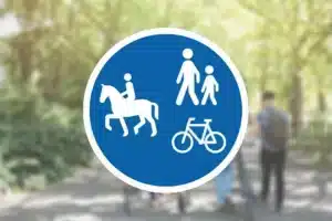 Seri Q Sign D27-1-Fællessti-hest-fodgænger-cykel