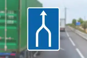 Seri Q Sign E16-1-1-Vognbaneforløb-med-sammenfletning