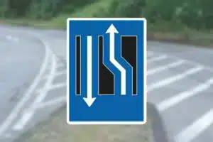 Seri Q Sign E16-3-03-Forsætning-til-venstre