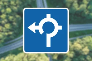 Seri Q Sign U6-8-Afkørselsmulighed-i-rundkørsel
