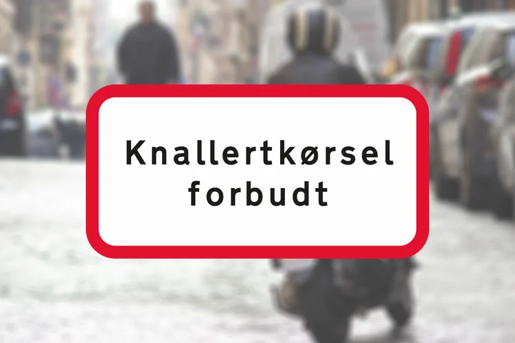 Seri Q Sign UC22-1-Knallertkørsel-forbudt